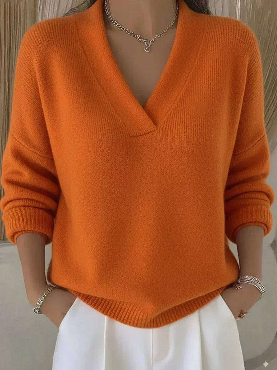 Ember – Relaxed V-Neck Sweater